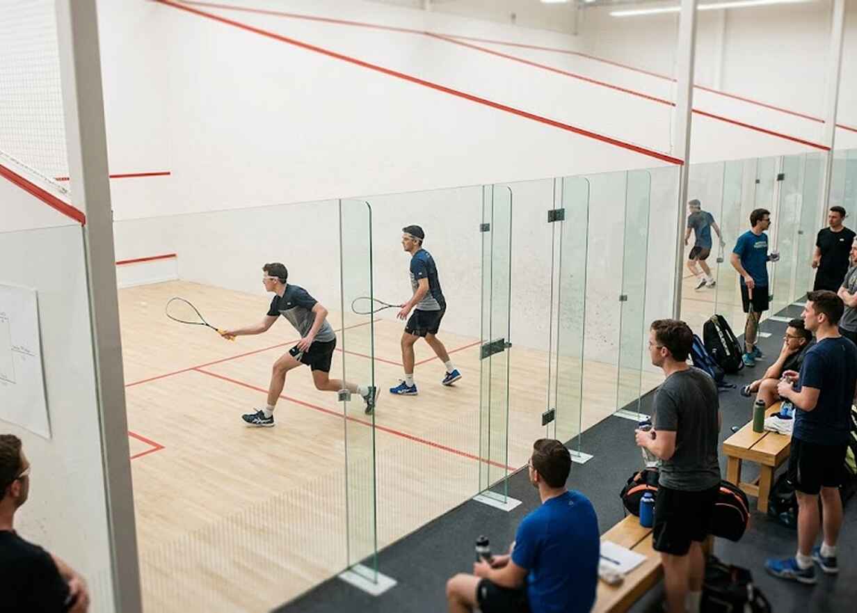 Hotels & Recreation Clubs